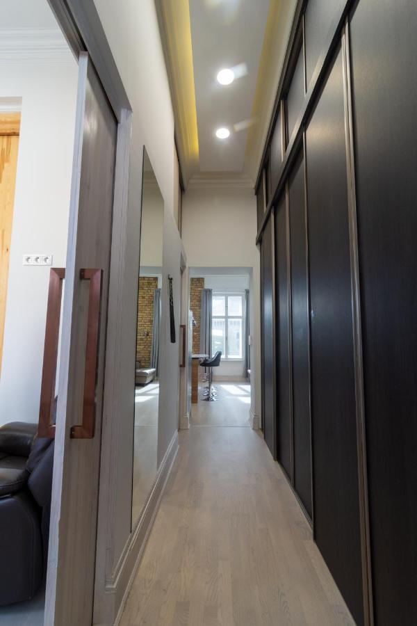 Tower Szeged Belvarosi Exkluziv Panoramas Apartman - Free Parking Exterior foto